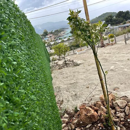 Island's View Villa *