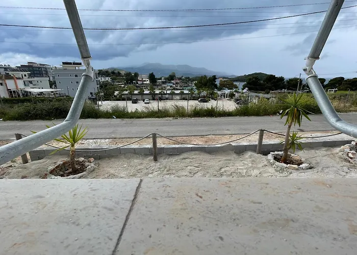 Island's View Villa *